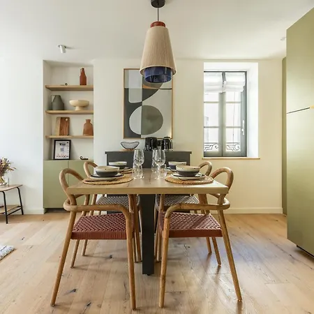 Apartment Arty By Prim0 C0nciergerie *